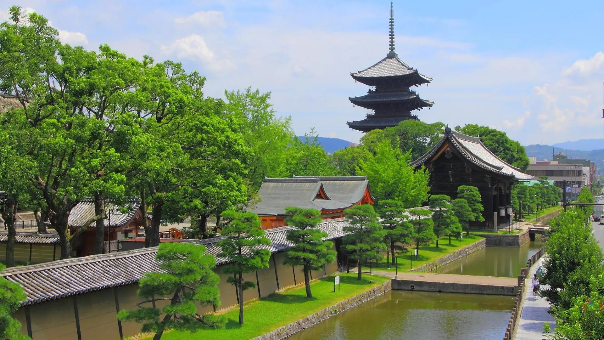 Holiday home カモンファミリーイーテンプル Villa Kyoto